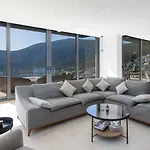 Kalamar Bay 5 Bedroom Seaview With Private Pool Hot Tub Villa *
