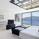 Kalamar Bay 5 Bedroom Seaview With Private Pool Hot Tub
