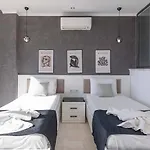 Kalamar Bay 5 Bedroom Seaview With Private Pool Hot Tub