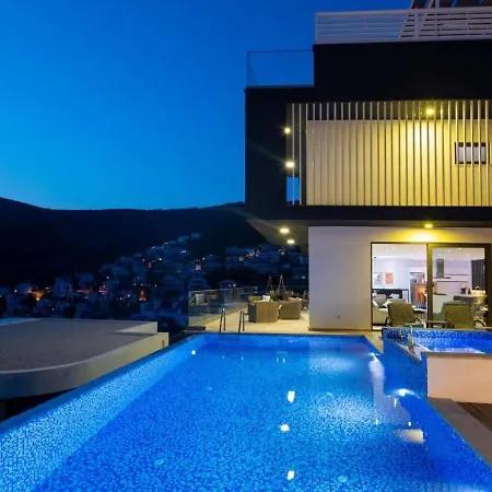 别墅 Kalamar Bay 5 Bedroom Seaview With Private Pool Hot Tub 卡尔坎