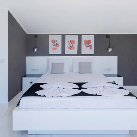 Villa Kalamar Bay 5 Bedroom Seaview With Private Pool Hot Tub